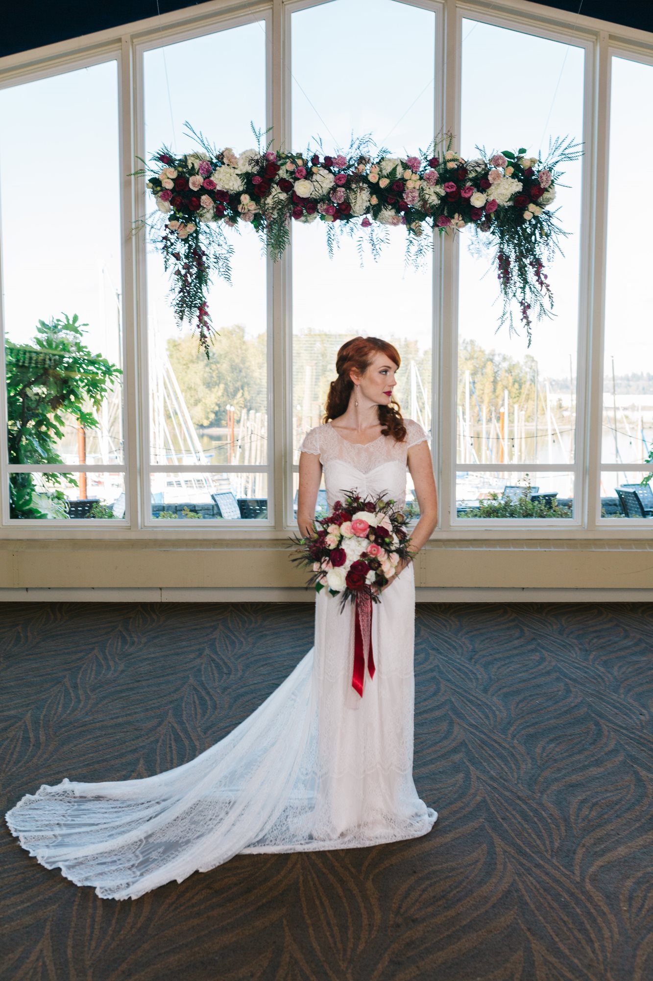 portland-yacht-club-wedding-indoor-ceremony-002